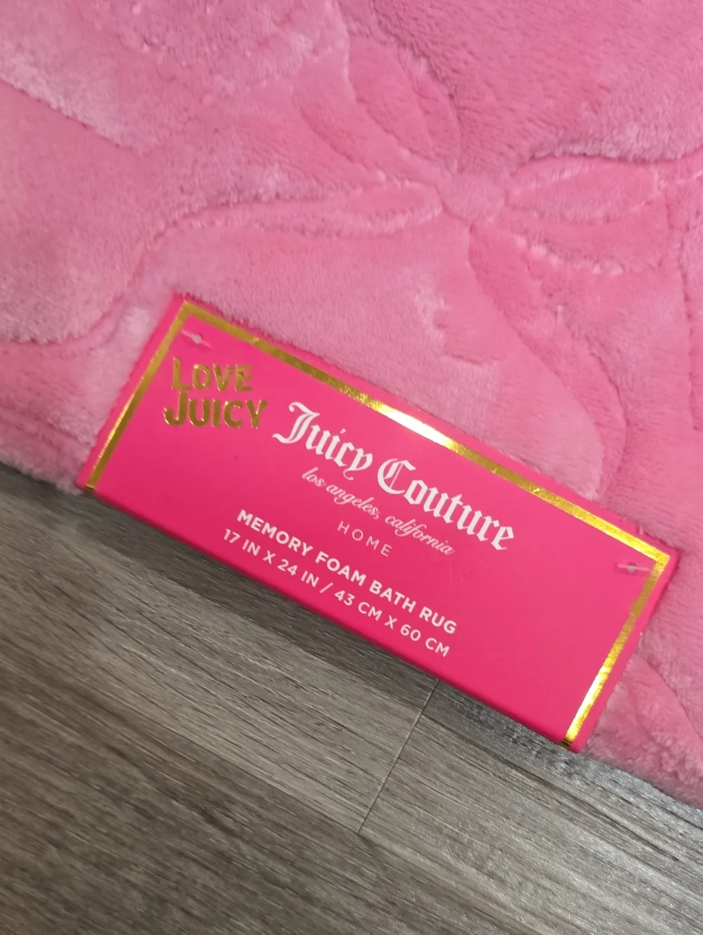 Juicy Couture Home Bow Lattice Quilted Memory Foam Bath Rug- Pink